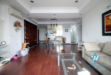 Ciputra good priced high floored apartment for rent in E Tower